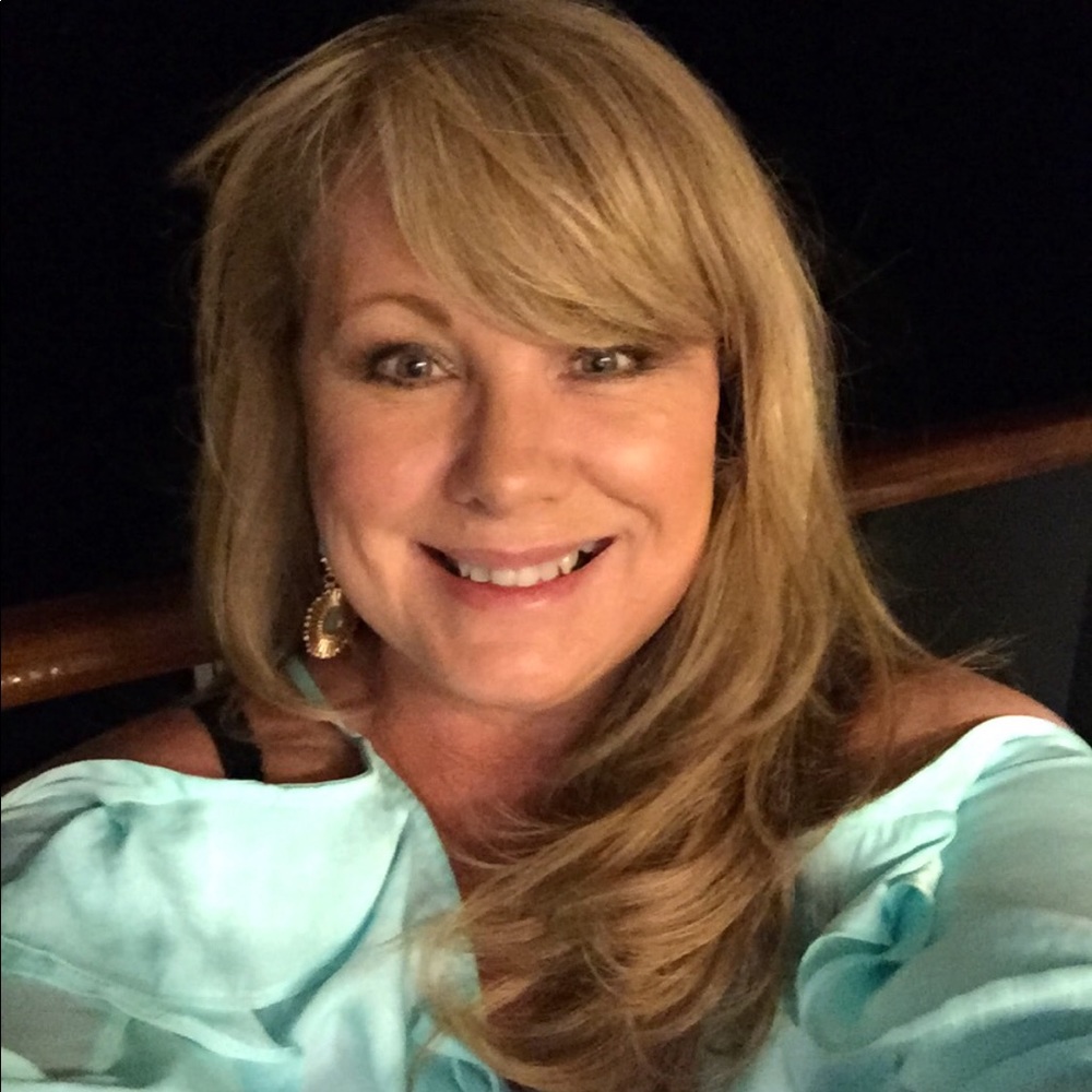 Meet your Posher, Joy